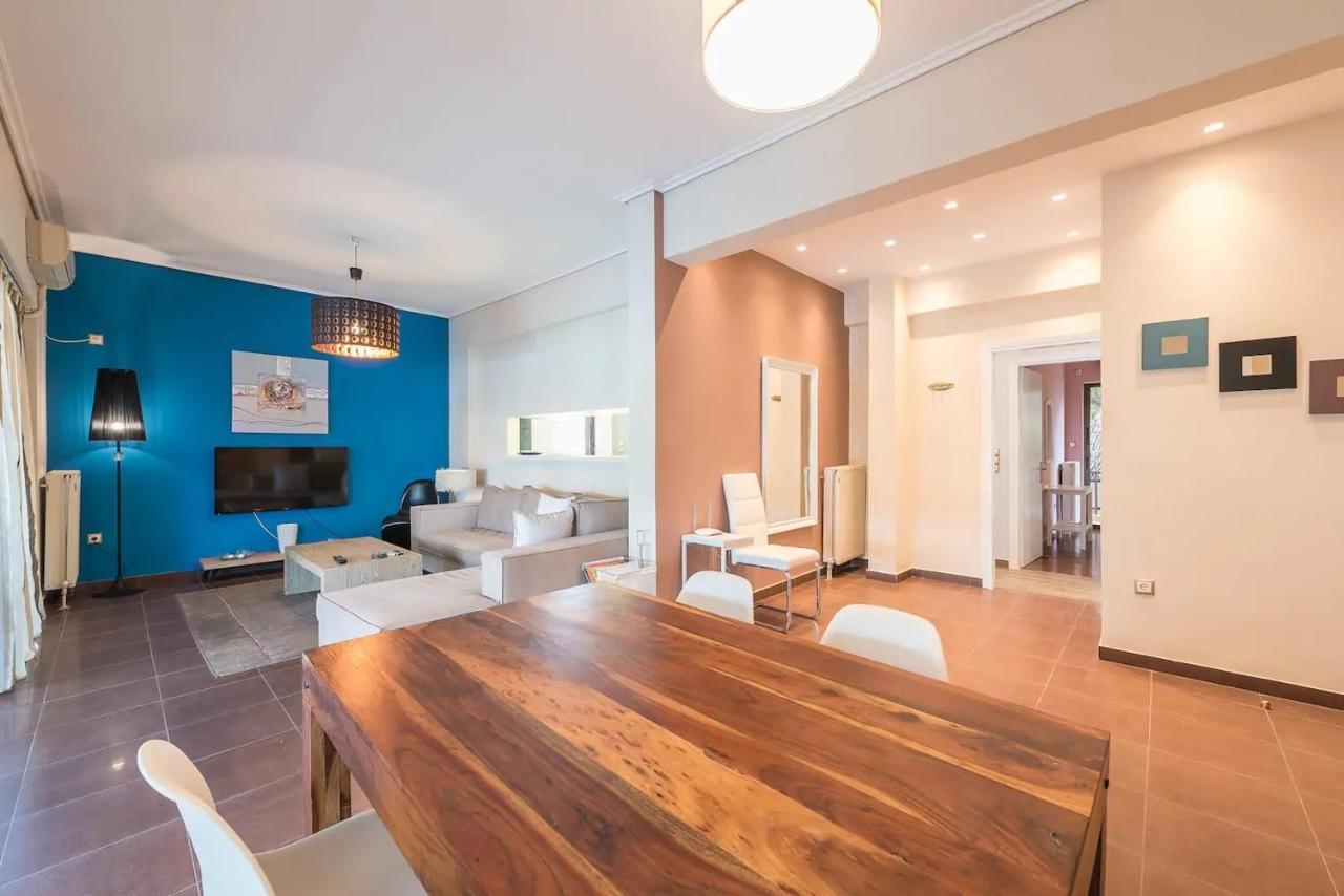 Glyfada Glass-Walled Designed Apt Athens Exterior photo